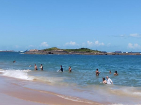 Apto 2Q a metros da PRAIA DE ITAPUÃ - VILA VELHA com Enxoval Completo, Lazer Resort, Bicicletas para passeio